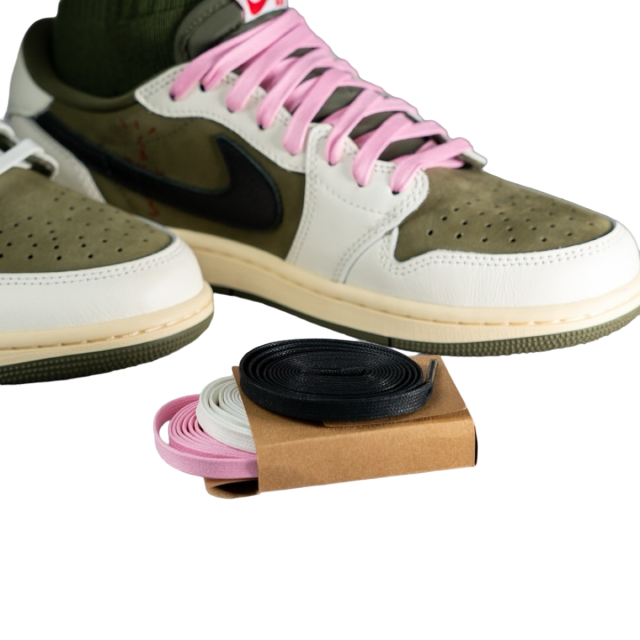 Travis Scott × Nike Air Jordan 1 Low OG SP Reverse Olive トラヴィススコット × ナイキ エアジョーダン1 ロー OG SP リバースオリーブ_1