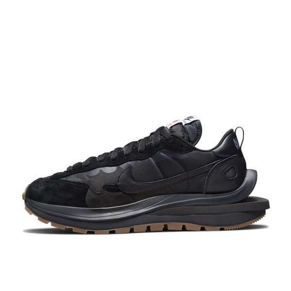 SACAI × NIKE VAPORWAFFLE BLACK/GUM サカイ × ナイキ