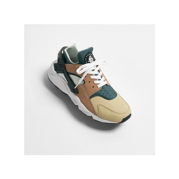 エア ハラチ エスケープ ビスク ストームグレー NIKE AIR HUARACHE ESCAPE BISQUE STORM GREY 正規品 全国送料無料
