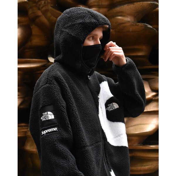 【未使用品】シュプリーム×ノースフェイス Sロゴフーデッドフリースジャケット 未使用品】シュプリーム×ノースフェイス Sロゴフーデッド
