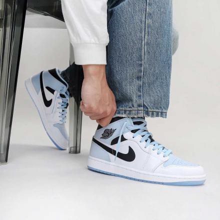 エアジョーダン1 ミッド アイスブルーヌバック Nike Air Jordan 1 Mid Ice Blue Nubuck 正規品 全国送料無料｜au  PAY マーケット