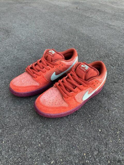 ナイキ SBダンク ロー プロ PRM ミスティックレッド アンド ローズウッド  Nike SB Dunk Low Pro PRM Mystic Red and Rosewood