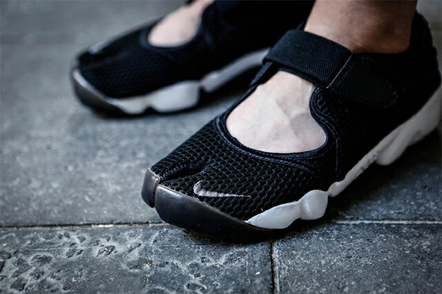 NIKE WMNS AIR RIFT BREATHE 848386-001 BLACK/COOL GREY-WHITE ナイキ