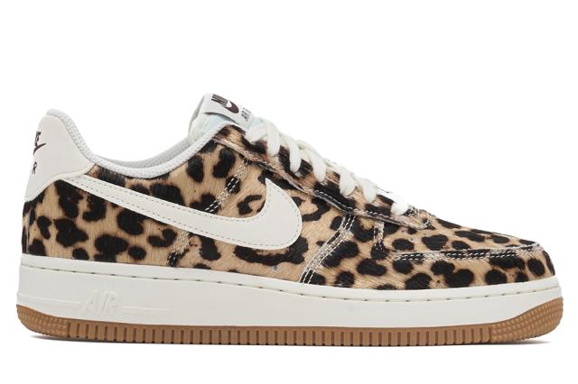 NIKE WMNS AIR FORCE 1 07 「LEOPARD」 IB7695-200 BAROQUE BROWN/SESAME/SAIL ナイキ ウィメンズ エアフォース 1 07 ロー チーター バロック ブラウン レオパード メンズ スニーカー