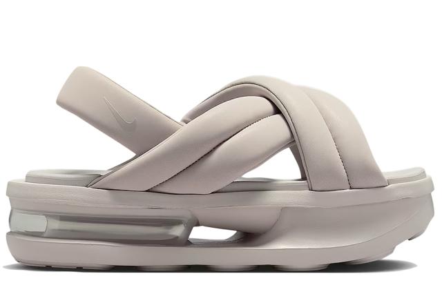 NIKE WMNS AIR MAX ISLA SANDAL 「CREAM2」 CREAM II/CREAM II