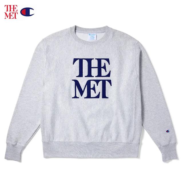 Champion REVERSE WEAVE 「THE MET OFFICIAL APPLIQUED LOGO CREW