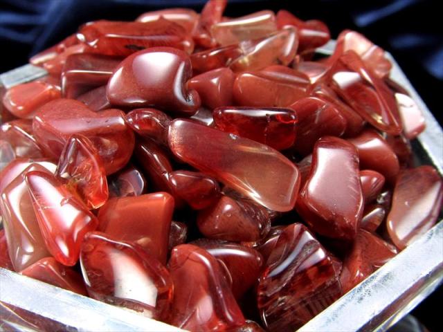 少数限定入荷 4A 希少 レッドアンデシン さざれ 50g 小サイズ 約4ミリ