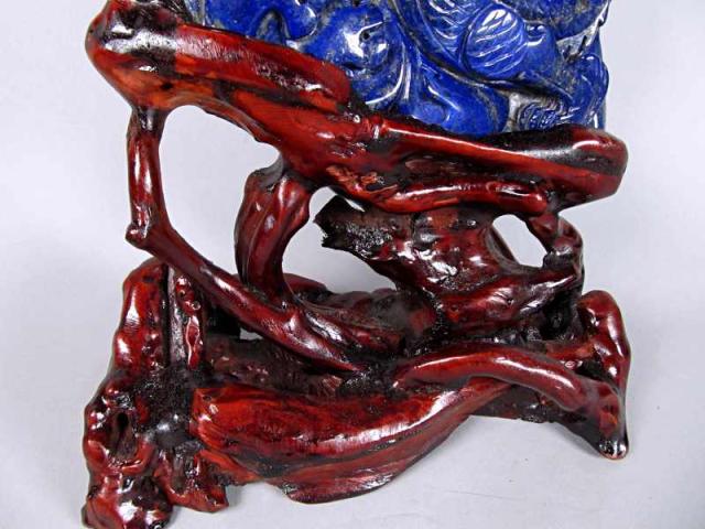 店頭展示中 濃厚ブルー 玉持ち龍神 ラピスラズリ 龍彫刻置物 重さ1845.0g