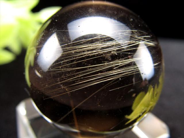 大玉スモーキークォーツルチル共生約8.3cm 重さ710g 丸玉