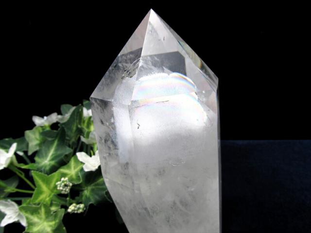 虹入り 立体ホワイトファントム 水晶 ポイント 高さ約137mm 重さ870g