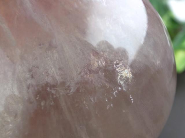 虹入り！ マルチカラーフローライト 丸玉 台座付 直径約58mm 重さ約