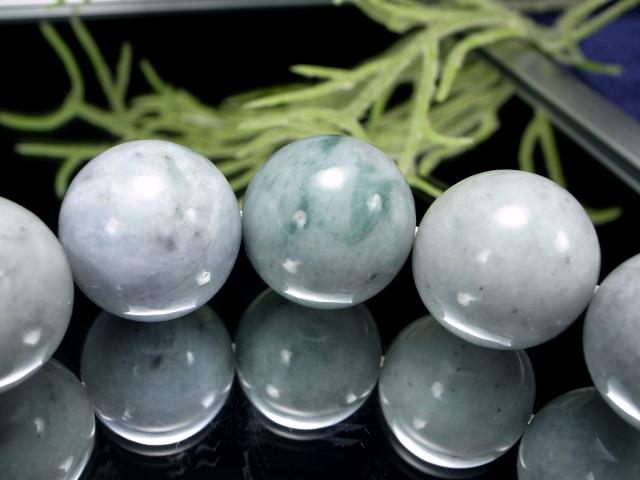 新品　糸魚川翡翠 　勾玉　まが玉　糸魚川ひすい　桐箱入り sd2_64d1c502eaf64bc90ffeb6dddb