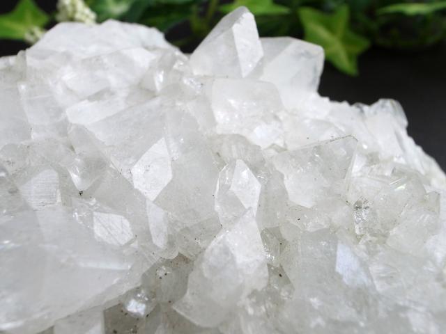 虹入り 4A アポフィライト 魚眼石 クラスタ 原石 最大幅139mm 重さ550g