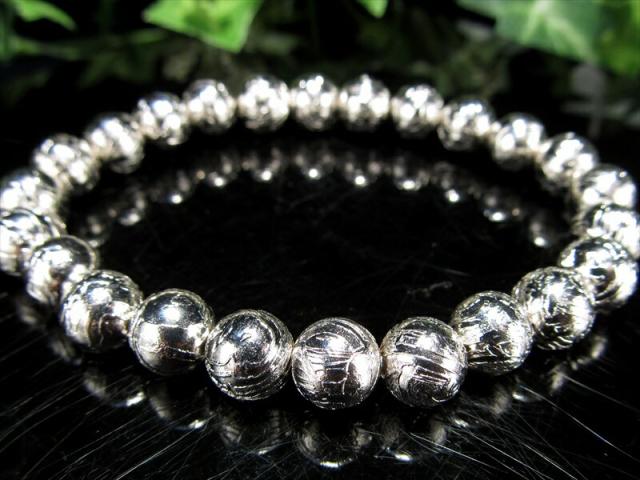 店頭展示中 鑑別書付属 希少レア 本物 ギベオン ブレスレット 8mm×24珠 45.2g 約4億5千万年前のミステリアスな宇宙から来た鉱物 1点物 ナミビア・ハルダプ州産 パワーストーン 天然石_1