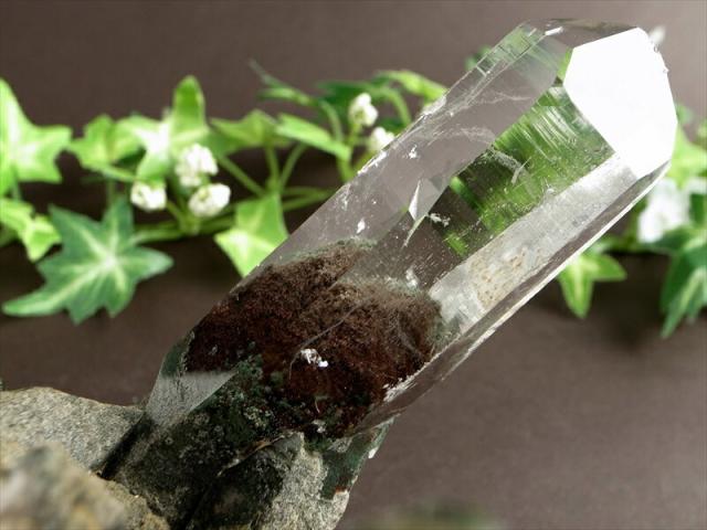 極限環境が生んだ水晶 ガルサ産 水晶クラスター 最大幅 約186mm 重さ 約828g 厳選1点物 ギャランティカード付き 多彩な内包物&荒々しい結晶 浄化・インテリア ヒマラヤ山脈ガルサ地区 itk パワーストーン 天然石_7