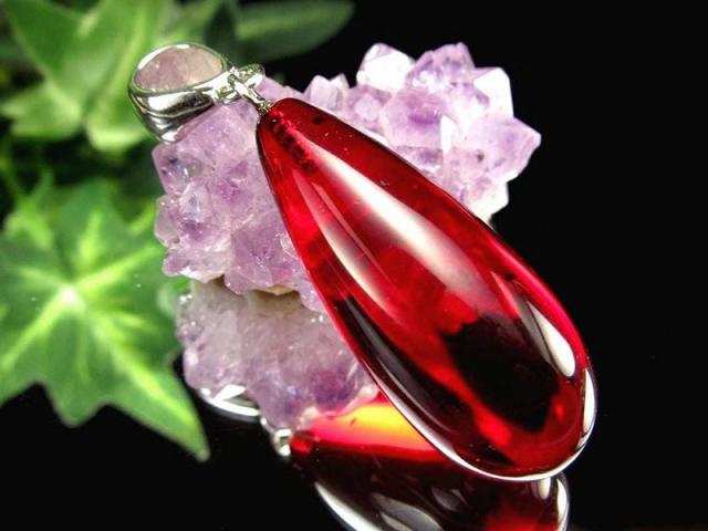 リトアニア産レッドルビーアンバーブレスレット18k アンバー 琥珀