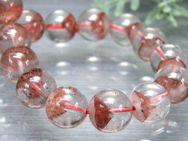 ○縁起物の赤富士入り！ 3A+ レッドファントム（赤幻影水晶