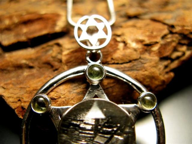 silver925 ギベオン隕石×モルダバイト 六芒星 ペンダント 激安宣言 ギベオン モルダバイト 六芒星 ペンダントトップ 縦約30mm 1