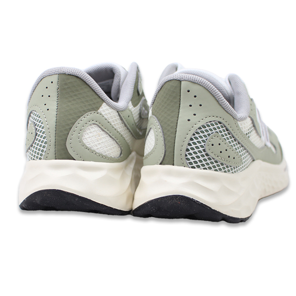 ニューバランス レディース スニーカー new balance NB WARISTD4 靴