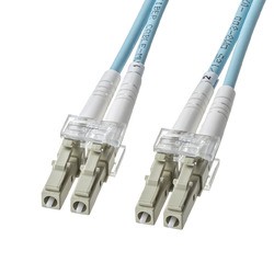 サンワサプライ アーマードメガネ型光ファイバケーブル(マルチOM3、LC×2-LC×2、2m)(HKB-AMOM3LCLC-02) メーカー在庫品その他PCケーブル