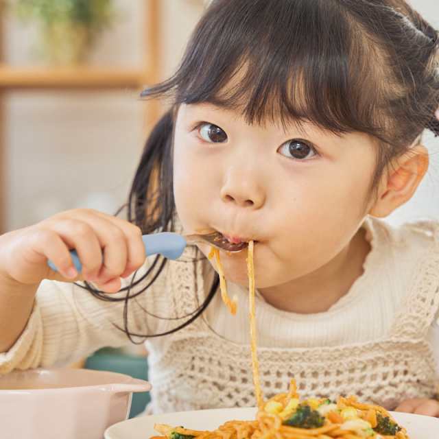 日本製！エジソンママ Newカラーじょうずに食べられる 子供用フォーク