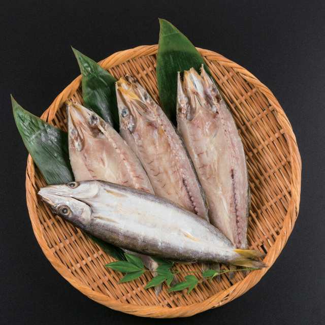 代引き不可】干物セット　魚　伊豆　白浜マリーナ　の通販はau　特産品　ギフト　au　下田　名産　静岡　かます　カマス　お取り寄せ　無添加　グルメ　ひもの4枚セット　マーケット　PAY　小木曽商店　PAY　マーケット－通販サイト