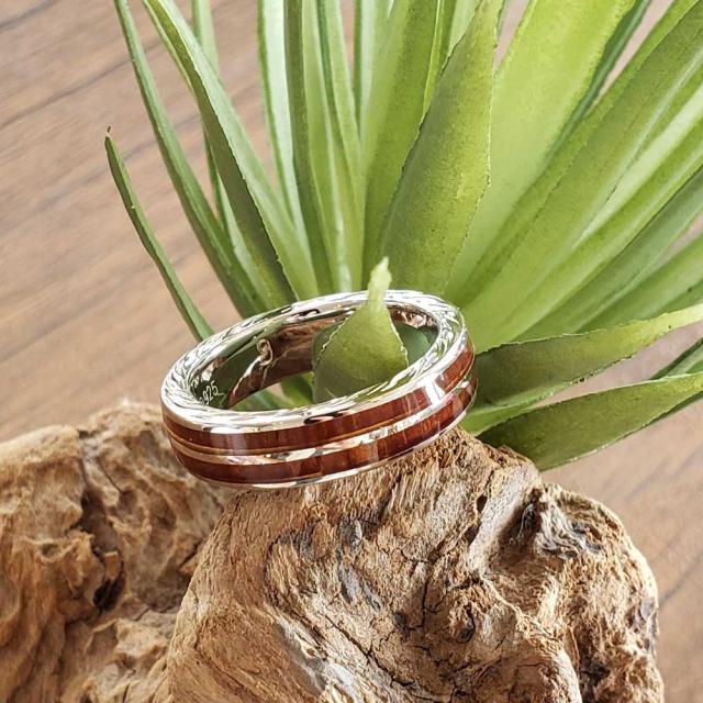 ハワイアンジュエリーシルバーリング コアウッドフラットリング バレル マイレ 指輪 彫り ペアリング 木 レディース メンズ シルバー925 ギフト プレゼントの通販は 10,534円