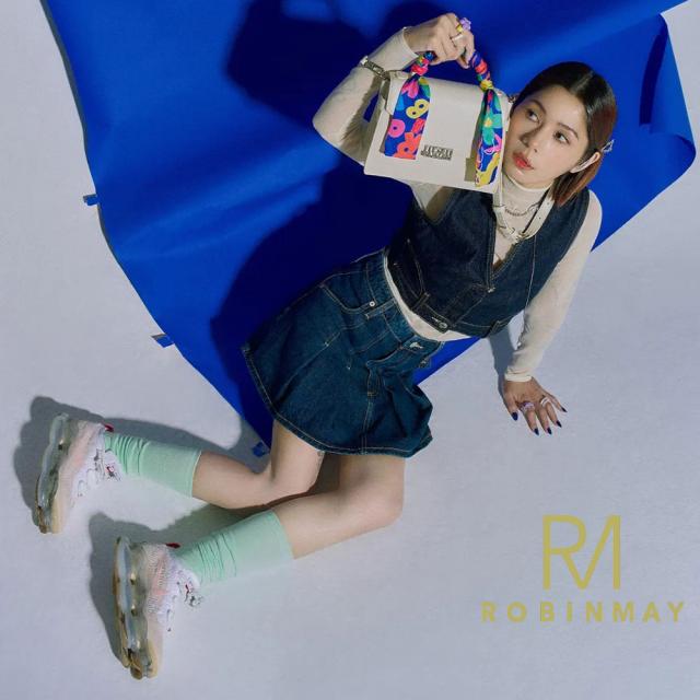 保証付 返品OK 正規品 ROBINMAY ロビンメイ B224 paint my mind 手提包 レディース RMロゴ レトロ ミニショルダーバッグ ハンドバッグ ショルダー 春夏秋冬 ビーガンレザー ヴィーガン 人気 30代 40代 20代 台湾発 手描き カラフル シルクスカーフ 2way バッグ_2