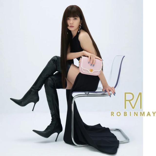 保証付 返品OK 正規品 ROBINMAY　ロビンメイ C349 桃心蔓蔓斜背包 レディース バイカラー ハートロゴ レトロ ショルダー クラシカル 春夏秋冬レザー ヴィーガン サステナブル 大人可愛い 台湾発　20代 30代 40代 50代 60代 公式 ミニショルダー スクエアバッグ_9