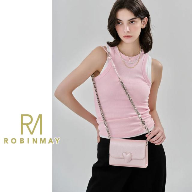 保証付 返品OK 正規品 2024 ROBINMAY ロビンメイ WC133 レディース リッチ ハートロゴ スクエアバッグ チェーンショルダーバッグ クラシカル 春夏秋冬 ビーガンレザー 通勤通学 人気 30代 40代 20代 SDGs サステナブル 台湾 鞄 ナナメ掛け 心型圈斜背包 大人可愛い レトロ 保証付 返品OK 正規品 2024 ROBINMAY ロビンメイ WC133 レディース
