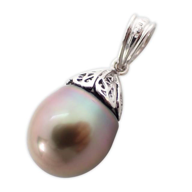 ジュエリー 南洋ブラックパール 真珠 ダイヤモンド ペンダントトップ K14ホワイトゴールド 中古 本真珠 南洋黒蝶真珠ネックレストップ 双子21.1*13mmグリーン系PT800