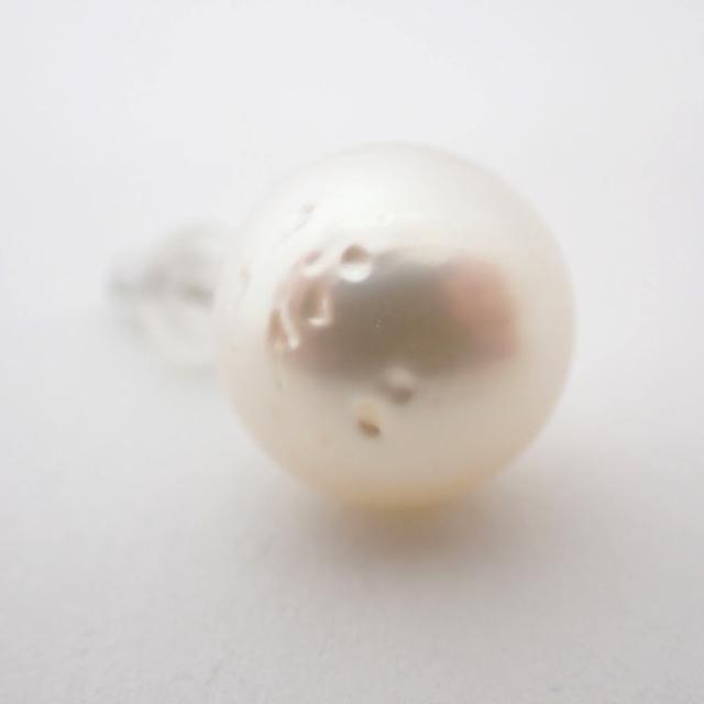 南洋白蝶真珠 pt900ピアス シルバー系 パール プラチナ 新品】Pt900 南洋白蝶真珠/ホワイトパール ピアス/g533-71