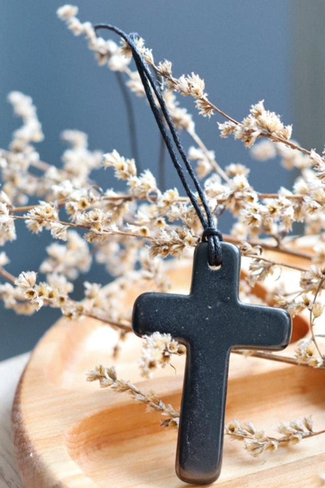 シュンガイト ペンダント クロス PE170 ネックレス ロシア カレリア