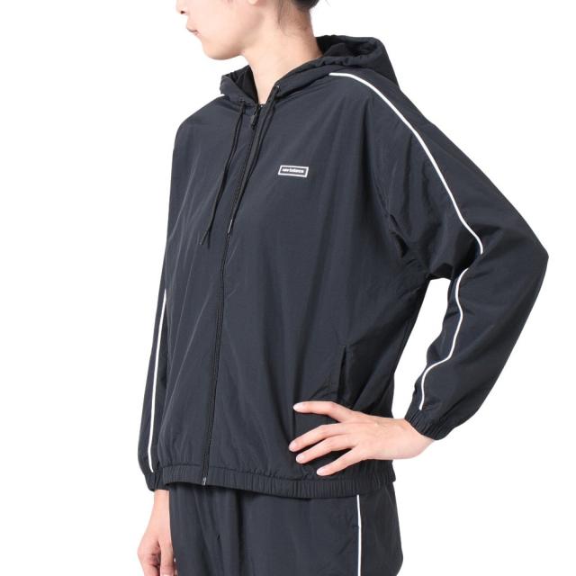 ニューバランス ＮＢ　Ｅｓｓｅｎｔｉａｌｓ　裏　地起毛トリコットウインドジャ スポーツカジュアル レディスアウター AWJ33514BK