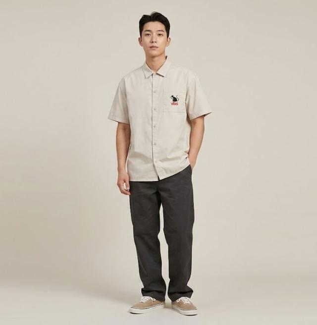 VANS バンズ 半袖シャツ SOON EASY SHIRT スーンイージーシャツ TAUPE カジュアル スケボー ストリート メンズ レディース VN000VNCEN9_1