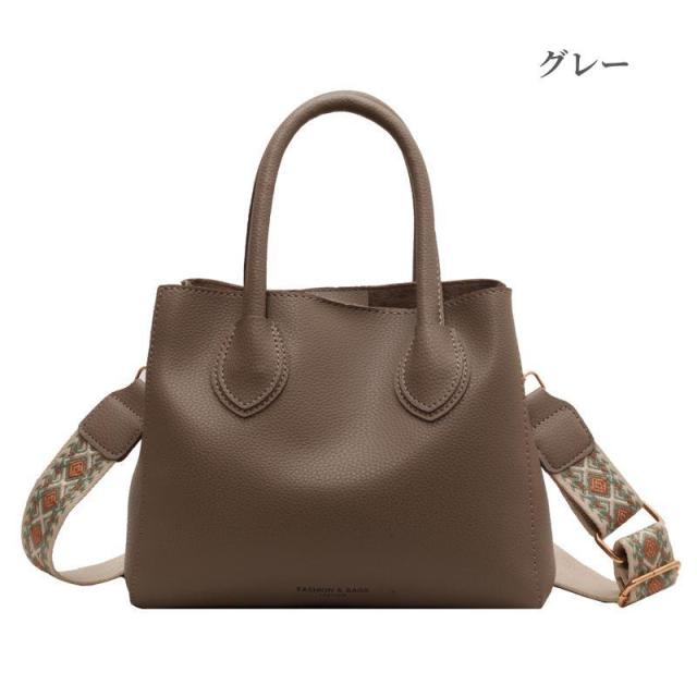 ショルダーバッグ レザー 本革 肩掛け 斜め掛け 大人 大きめ A4 軽量 