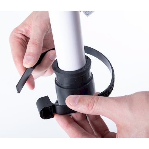 ■HCL 【売切廃番】樹脂製ホースバンド Ezyclamp 手締めタイプ 締付径25.0~100.0mm ナイロン12〔品番:PWD13100WGPA12BK〕【3560834:0】[店頭受取不可]_1