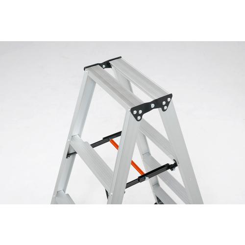 ■TRUSCO 軽量専用脚立 天板高さ1.10m〔品番:TSK120〕【6577471:0】[店頭受取不可]_3