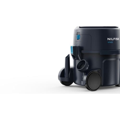 ■Nilfisk 業務用掃除機 VP300R(乾式)〔品番:107421150〕【7051749:0】[店頭受取不可] □Nilfisk 業務用掃除機 VP300R HEPA (乾式)〔品番:107421151