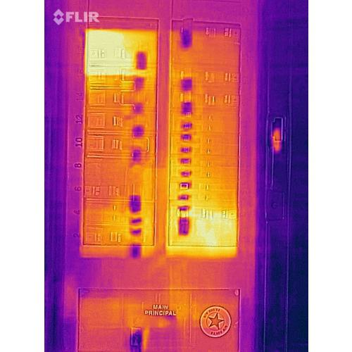 ■FLIR スマートフォン用赤外線カメラ Flir One Pro for iOS USB-C〔品番:435000803〕【7088557:0】[店頭受取不可]_1