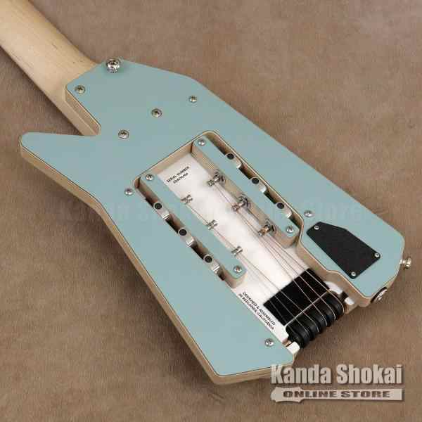 Traveler Guitar ( トラベラーギター ) Ultra-Light EDGE, Blue and