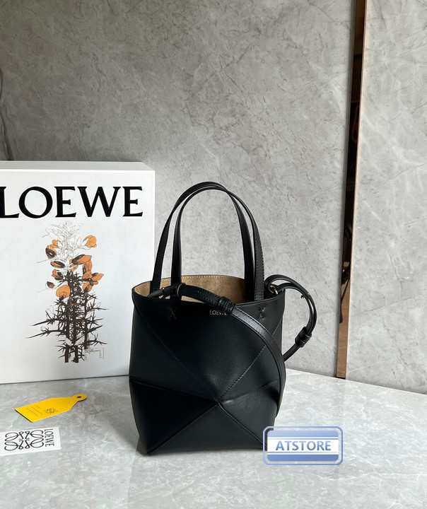 LOEWE ロエベ loewe パズルフォルド トート ミニ（シャイニーカーフ ...