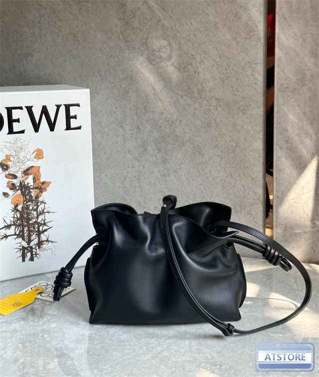 LOEWE ロエベ フラメンコクラッチ ミニ (ナパカーフ) Flamenco mini ...