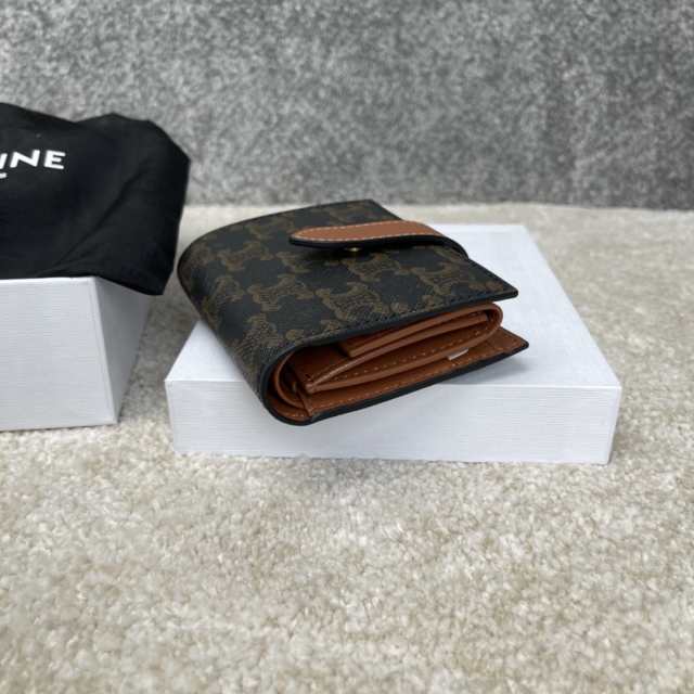 「数量限定」CELINE セリーヌ celine スモール タン ストラップウォレット トリオンフキャンバス ラムスキン 財布 レディース 送料無料  ｜au PAY マーケット