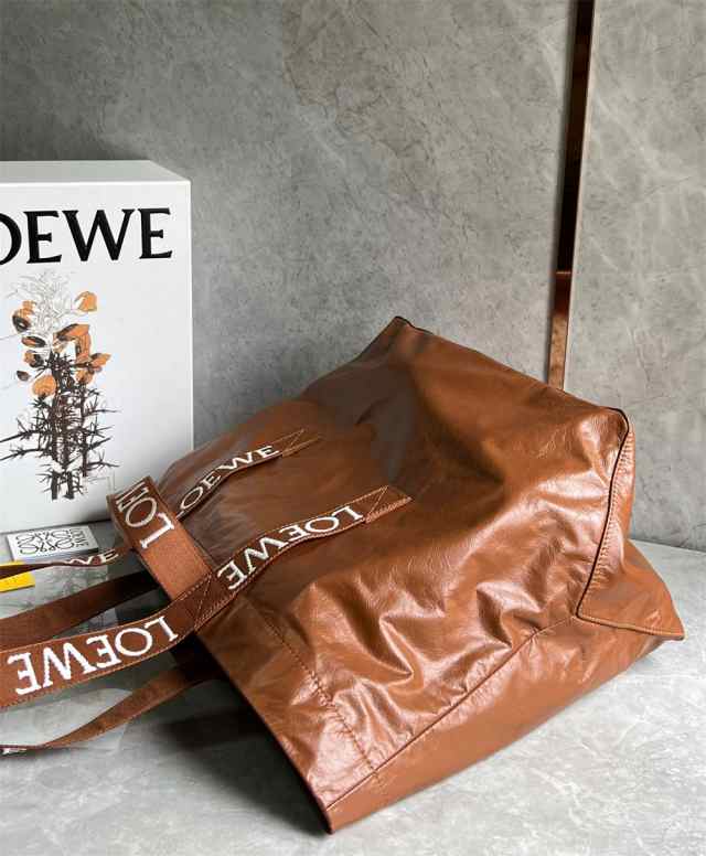 LOEWE ロエベ loewe トートバッグ loewe Fold shopper フォールドショッパー カーフスキン トート バック 新品 ペーパー カーフ 黒 2024新の通販はau PAY マーケット - atstore | au PAY マーケット－通販サイト