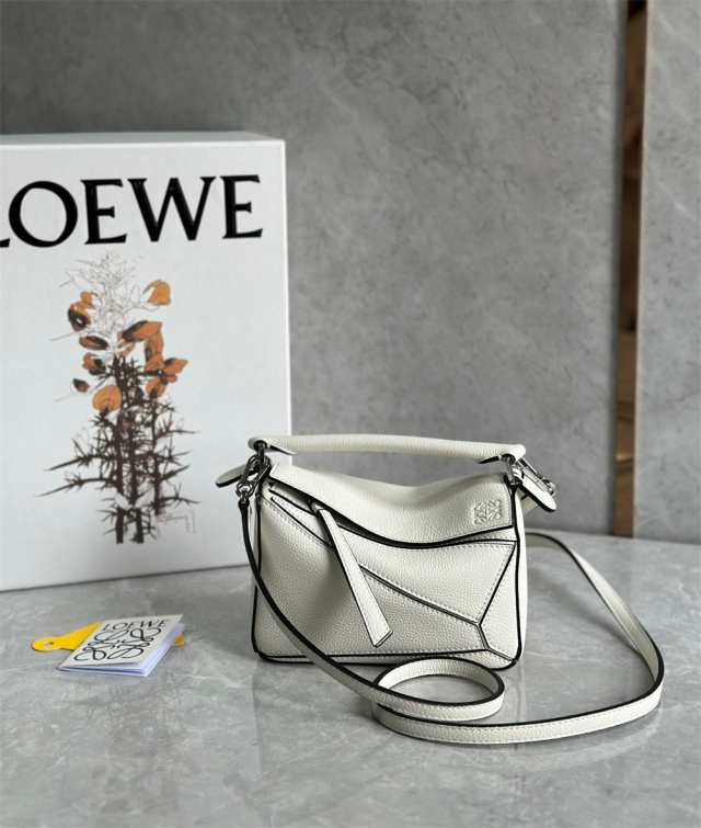 ロエベ　LOEWE パズルバッグ　ハンドバッグ　ショルダーバッグ　2way