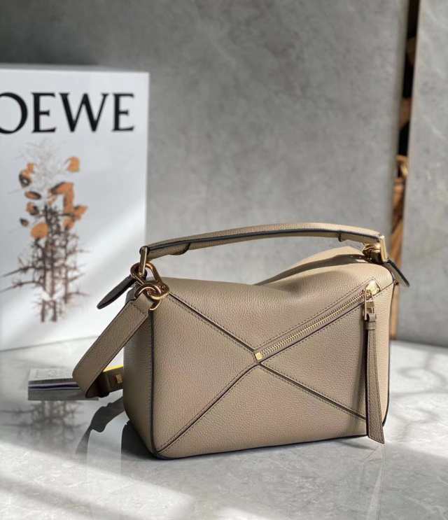 LOEWE ロエベ loewe レザー ショルダーバッグ トートバッグ 2WAY