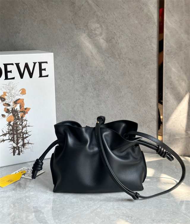 LOEWE ロエベ フラメンコクラッチ ミニ (ナパカーフ) Flamenco mini