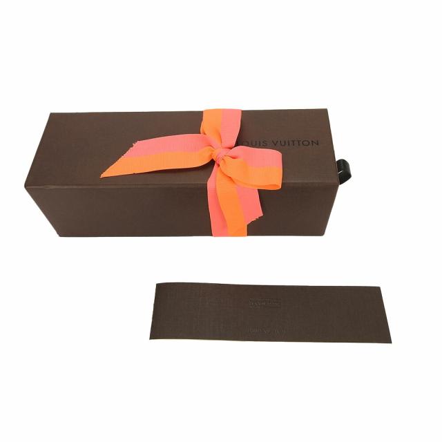 中古 ルイヴィトン LOUIS VUITTON M99454 キューブゲーム ダイス サイコロ LV シルバー メタル モノグラム 磁石 マグネット インテリア 小物 LV CUBE GAMEの通販は 中古 ルイヴィトン LOUIS VUITTON M99454 キューブゲーム ダイス サイコロ LV シルバー メタル モノグラム 磁石 マグネット インテリア 小物 LV CUBE GAMEの通販は