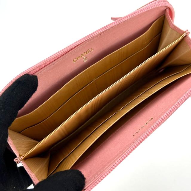 シャネル キャビアスキン マトラッセ ラウンドジップ ココマーク